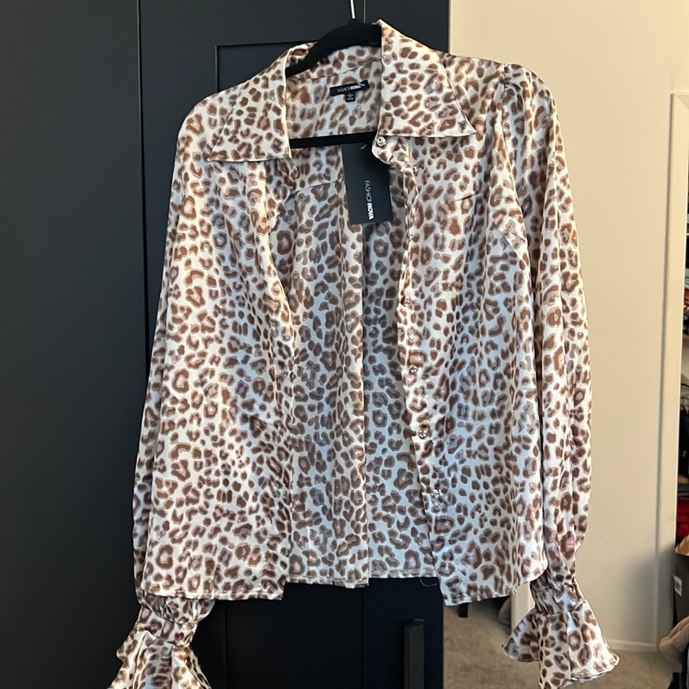 Fashion nova cheetah top